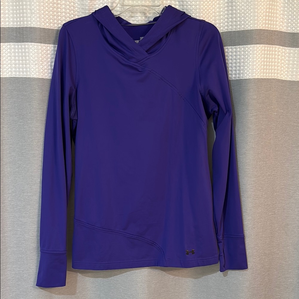 Women’s Large Under Armour Fitted Cold Gear Long Sleeve Hoodie Purple